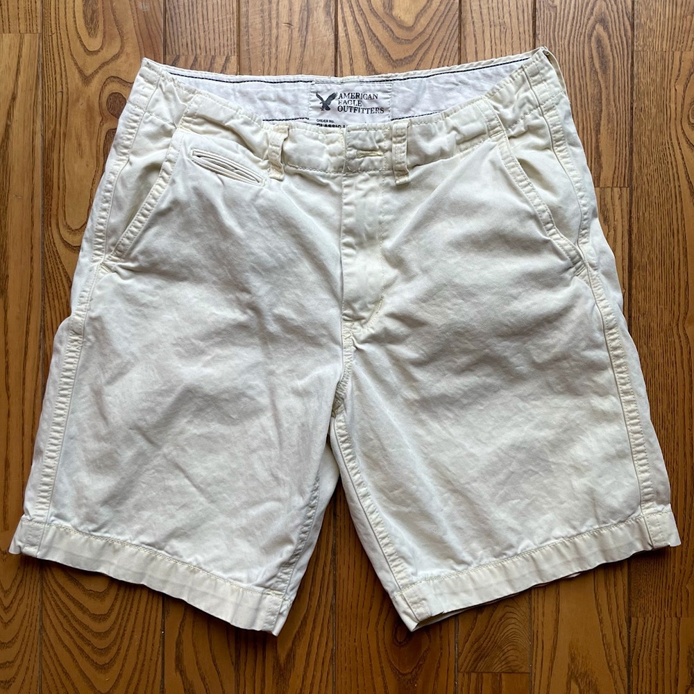 American Eagle Flat Front Shorts Mens 33